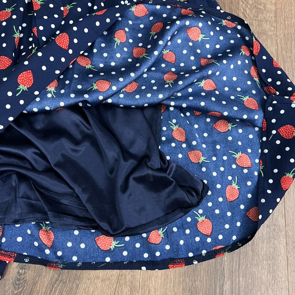 LA SOUL Strawberry Shortcake Dress Sz S - Picture 11 of 14